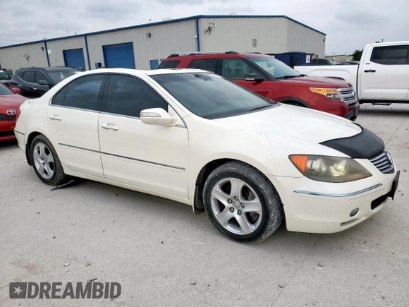 2006 Acura RL with VIN JH4KB16596C010835, listed as a Copart auction lot 54593615 with 253,575 mi miles and Salvage Title. Bid and sale history available at DreamBid. Image 4.