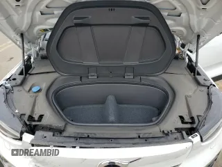 2022 Volvo C40 Recharge Pure Electric Ultimate with VIN YV4ED3GB6N2000581, listed as a Copart auction lot 57756094 with 18,060 mi miles and Salvage Title. Bid and sale history available at carsss.com. Image 11.