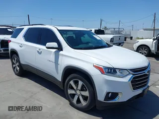 2020 Chevrolet Traverse LT z VIN 1GNERHKW4LJ219609, wystawiony jako IAAI lot #42282788 z przebiegiem 55 836 mil mil oraz . Historia ofert i sprzedaży dostępna na DreamBid. Obrazek 1.