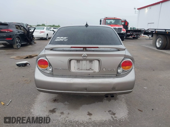 2002 Nissan Maxima GLE с VIN JN1DA31A32T308663, выставлен на аукционе IAAI как лот 42136460 с пробегом 235 632 миль миль и . История ставок и продаж доступна на DreamBid. Изображение 16.