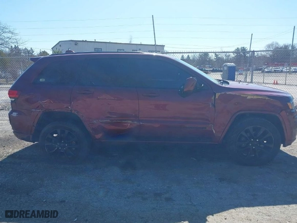 2019 Jeep Grand Cherokee Laredo E with VIN 1C4RJFAG5KC709947, listed as a IAAI auction lot 41786170 with 79,398 mi miles. Bid and sale history available at carsss.com. Image 13.