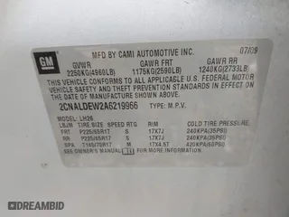 2010 Chevrolet Equinox LT w/1LT with VIN 2CNALDEW2A6219966, listed as a IAAI auction lot 41743301 with 273,576 mi miles. Bid and sale history available at carsss.com. Image 9.
