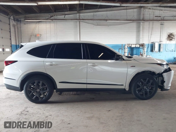 2022 Acura MDX w/A-Spec Package with VIN 5J8YE1H06NL038869, listed as a IAAI auction lot 42204706 with 20,206 mi miles and . Bid and sale history available at DreamBid. Image 13.