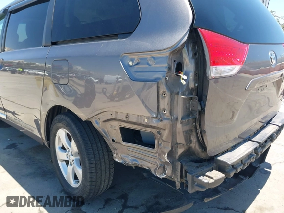 2011 Toyota Sienna LE AAS with VIN 5TDKK3DC3BS049461, listed as a IAAI auction lot 42629071 with 122,023 mi miles and . Bid and sale history available at DreamBid. Image 6.