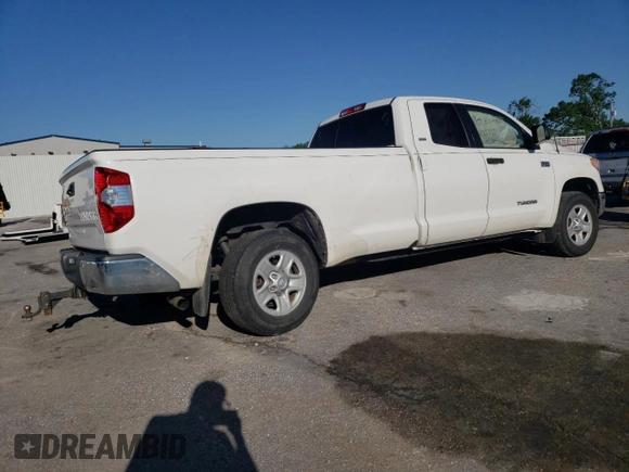 2015 Toyota Tundra SR z VIN 5TFCW5F16FX019046, wystawiony jako Copart lot #57388105 z przebiegiem 123 122 mil mil oraz Szkoda całkowita • Salvage title. Historia ofert i sprzedaży dostępna na DreamBid. Obrazek 3.