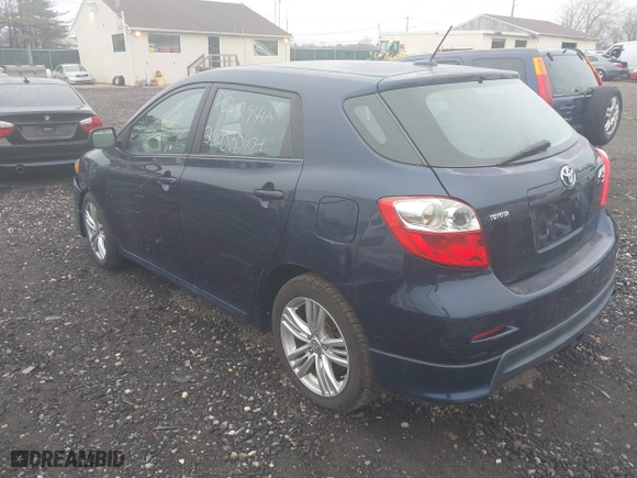 2009 Toyota Matrix S with VIN 2T1KE40E79C012615, listed as a IAAI auction lot 42093081 with 999,999 mi miles. Bid and sale history available at carsss.com. Image 3.
