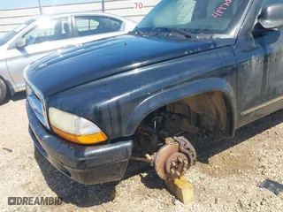 2003 Dodge Durango SLT with VIN 1D4HS48N13F605959, listed as a IAAI auction lot 41970393 with 1 mi miles. Bid and sale history available at carsss.com. Image 6.