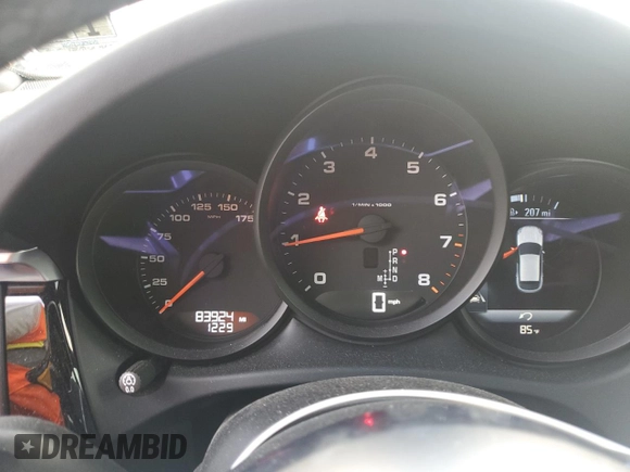 2021 Porsche Macan with VIN WP1AA2A5XMLB01007, listed as a Copart auction lot 64775435 with 83,924 mi miles and Salvage title. Bid and sale history available at DreamBid. Image 9.
