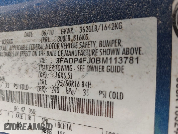 2011 Ford Fiesta SES with VIN 3FADP4FJ0BM113781, listed as a IAAI auction lot 41733662 with 191,092 mi miles. Bid and sale history available at carsss.com. Image 9.