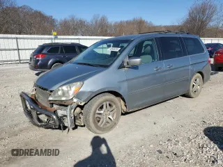 2006 Honda Odyssey EX-L with VIN 5FNRL38686B093840, listed as a Copart auction lot 48585255 with 210,384 mi miles and Salvage Title. Bid and sale history available at carsss.com. Image 1.