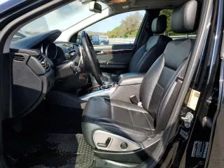 2012 Mercedes-Benz R R 350 BlueTEC with VIN 4JGCB2FE0CA153493, listed as a Copart auction lot 75044884 with 146,656 mi miles and Clean Title. Bid and sale history available at carsss.com. Image 7.
