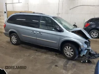 2005 Chrysler Town & Country Touring with VIN 2C4GP54L15R400125, listed as a Copart auction lot 46932135 with 94,034 mi miles and Non Repairable. Bid and sale history available at carsss.com. Image 4.
