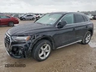 2021 Audi Q5 Premium z VIN WA1AAAFY0M2004851, wystawiony jako Copart lot #54103855 z przebiegiem 57 570 mil mil oraz Szkoda całkowita • Salvage title. Historia ofert i sprzedaży dostępna na DreamBid. Obrazek 1.