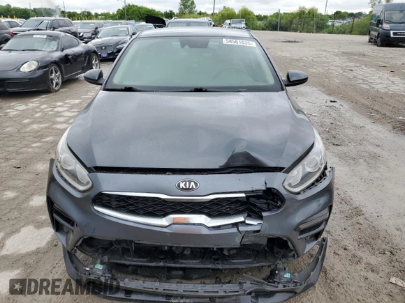 2019 Kia Forte LXS with VIN 3KPF24AD1KE136290, listed as a Copart auction lot 58561635 with 59,916 mi miles and Salvage title. Bid and sale history available at DreamBid. Image 5.