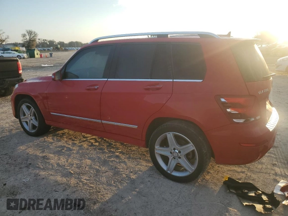 2015 Mercedes-Benz GLK 250 with VIN WDCGG0EB1FG365477, listed as a Copart auction lot 71748494 with 135,522 mi miles and Salvage Title. Bid and sale history available at DreamBid. Image 2.