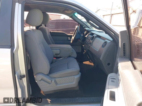 2013 Ford F-150 XL with VIN 1FTFX1CF7DFA46066, listed as a IAAI auction lot 41978103 with 131,722 mi miles. Bid and sale history available at carsss.com. Image 5.