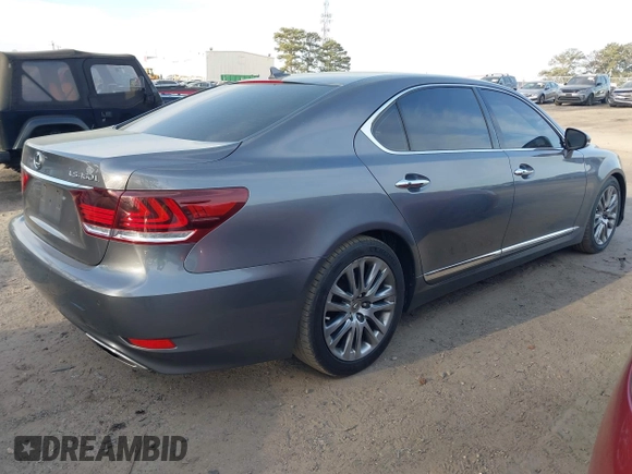 2013 Lexus LS 460 L with VIN JTHGL1EF8D5050029, listed as a IAAI auction lot 41891150 with 202,315 mi miles. Bid and sale history available at carsss.com. Image 4.