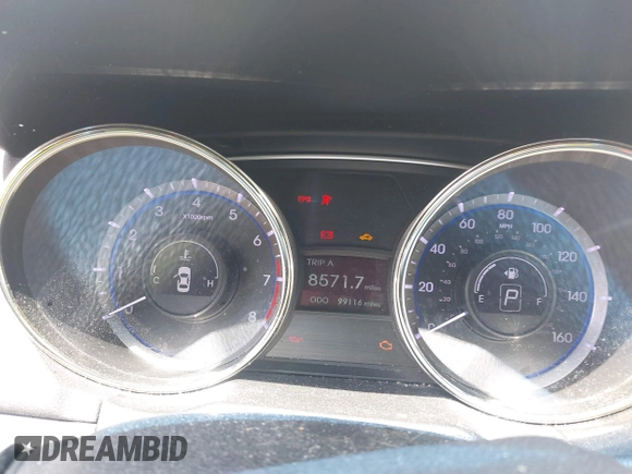 2011 Hyundai Sonata Limited with VIN 5NPEC4AC2BH098239, listed as a IAAI auction lot 42100917 with 99,116 mi miles and . Bid and sale history available at DreamBid. Image 7.