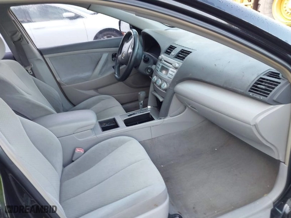 2008 Toyota Camry LE with VIN 4T1BE46KX8U792586, listed as a IAAI auction lot 41863089 with 190,976 mi miles. Bid and sale history available at carsss.com. Image 5.