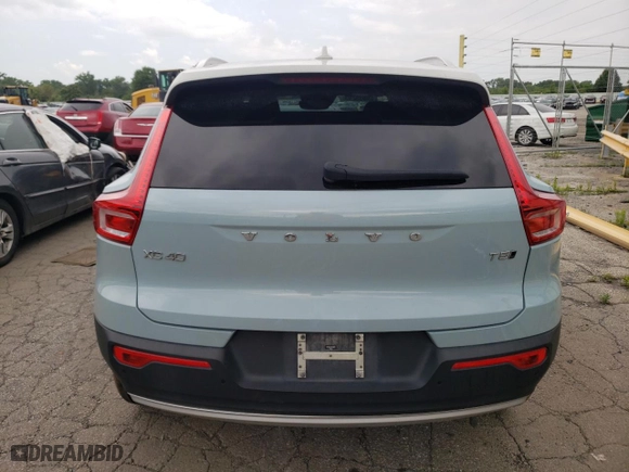2019 Volvo XC40 Momentum with VIN YV4162XZ7K2003114, listed as a Copart auction lot 59635293 with 0 mi miles. Bid and sale history available at carsss.com. Image 6.