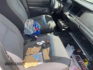 2010 Ford Police Interceptor z VIN 2FABP7BV0AX142346, wystawiony jako IAAI lot #42091505 z przebiegiem Nie podano mil oraz . Historia ofert i sprzedaży dostępna na DreamBid. Obrazek 4.