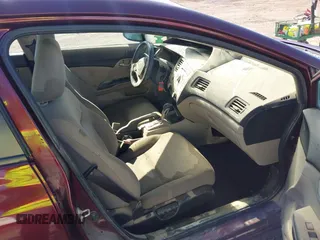 2013 Honda Civic LX z VIN 19XFB2F56DE014582, wystawiony jako IAAI lot #41981527 z przebiegiem Nie podano mil oraz . Historia ofert i sprzedaży dostępna na DreamBid. Obrazek 5.