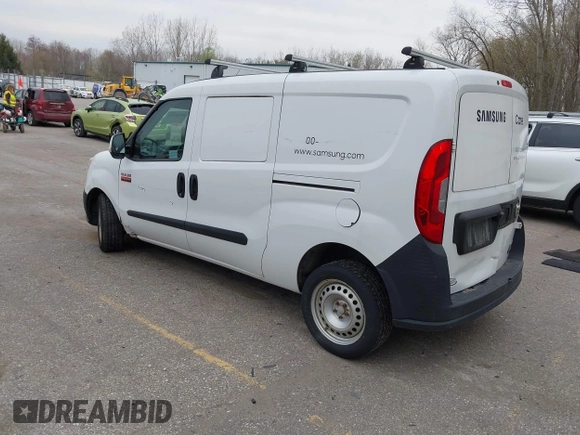 2015 Ram ProMaster City Cargo Tradesman with VIN ZFBERFAT7F6A32463, listed as a IAAI auction lot 42112339 with 313,405 mi miles. Bid and sale history available at carsss.com. Image 3.