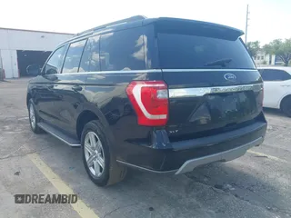 2019 Ford Expedition XLT z VIN 1FMJU1HT3KEA64385, wystawiony jako IAAI lot #42186424 z przebiegiem 225 978 mil mil oraz . Historia ofert i sprzedaży dostępna na DreamBid. Obrazek 3.