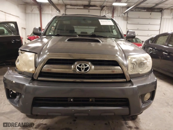 2006 Toyota 4Runner SR5 with VIN JTEBU14RX68061714, listed as a IAAI auction lot 41430786 with 206,629 mi miles. Bid and sale history available at carsss.com. Image 13.