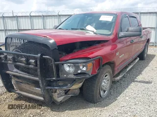 2008 Dodge 1500 SLT z VIN 3D7KR19D38G126652, wystawiony jako IAAI lot #42156444 z przebiegiem 212 884 mil mil oraz . Historia ofert i sprzedaży dostępna na DreamBid. Obrazek 6.