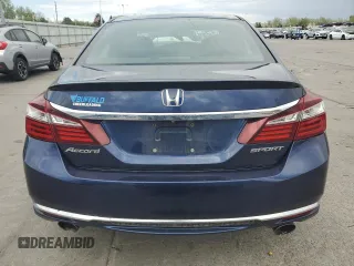2016 Honda Accord Sport z VIN 1HGCR2F54GA194281, wystawiony jako Copart lot #55817345 z przebiegiem 122 592 mil mil oraz Szkoda całkowita • Salvage title. Historia ofert i sprzedaży dostępna na DreamBid. Obrazek 6.
