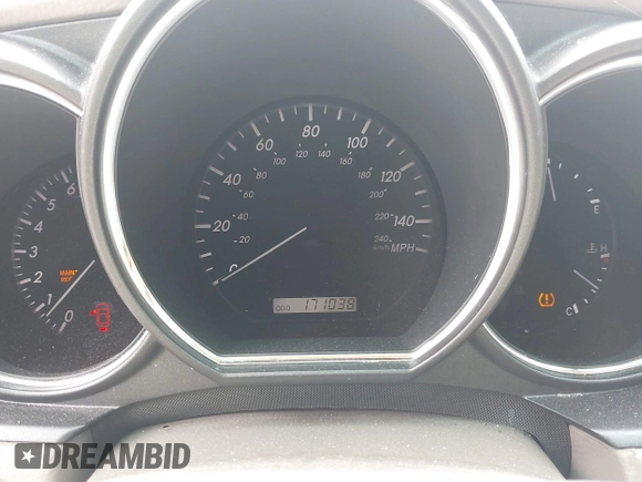 2008 Lexus RX 350 z VIN JTJGK31UX80013763, wystawiony jako IAAI lot #42121125 z przebiegiem 171 038 mil mil oraz . Historia ofert i sprzedaży dostępna na DreamBid. Obrazek 7.