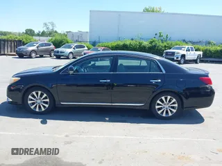 2011 Toyota Avalon with VIN 4T1BK3DB2BU404537, listed as a IAAI auction lot 41989468 with 180,403 mi miles and . Bid and sale history available at carsss.com. Image 15.