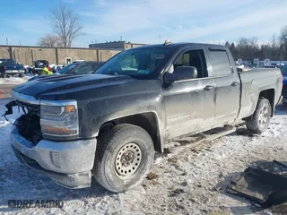2018 Chevrolet Silverado 1500 LT with VIN 2GCVKREC3J1109002, listed as a IAAI auction lot 41291130 with 108,399 mi miles. Bid and sale history available at carsss.com. Image 18.