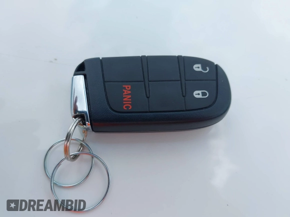 2024 Jeep Compass Latitude z VIN 3C4NJDBN4RT578170, wystawiony jako IAAI lot #42237990 z przebiegiem 17 265 mil mil oraz . Historia ofert i sprzedaży dostępna na DreamBid. Obrazek 11.