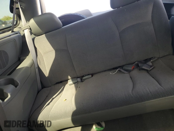 2005 Dodge Caravan SE z VIN 1D4GP24R85B110758, wystawiony jako Copart lot #54221555 z przebiegiem 53 510 mil mil oraz Szkoda całkowita • Salvage title. Historia ofert i sprzedaży dostępna na DreamBid. Obrazek 11.
