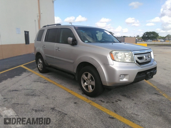 2010 Honda Pilot EX with VIN 5FNYF3H43AB020482, listed as a IAAI auction lot 42077230 with 229,418 mi miles and . Bid and sale history available at carsss.com. Image 1.