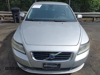 2008 Volvo S40 2.4L с VIN YV1MS382X82376038, выставлен на аукционе IAAI как лот 42236014 с пробегом 139 962 миль миль и . История ставок и продаж доступна на DreamBid. Изображение 6.