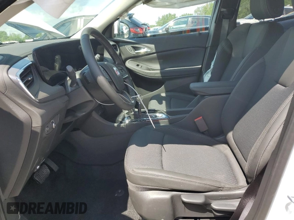 2025 Buick Encore GX Preferred with VIN KL4AMCSL0SB155439, listed as a Copart auction lot 62420025 with 1,359 mi miles and Clean title. Bid and sale history available at DreamBid. Image 7.