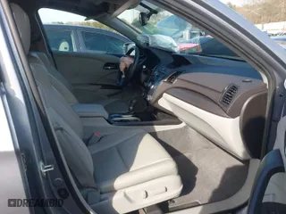 2016 Acura RDX with VIN 5J8TB3H30GL005846, listed as a IAAI auction lot 41606349 with 1 mi miles. Bid and sale history available at carsss.com. Image 5.