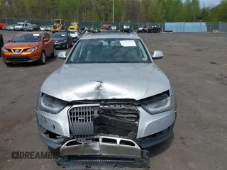 2013 Audi allroad A4 Premium z VIN WA19FAFLXDA194947, wystawiony jako IAAI lot #42151323 z przebiegiem 124 527 mil mil oraz . Historia ofert i sprzedaży dostępna na DreamBid. Obrazek 12.