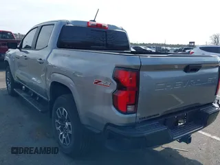 2024 Chevrolet Colorado 4WD Z71 with VIN 1GCPTDEKXR1263210, listed as a IAAI auction lot 41786796 with 16,261 mi miles. Bid and sale history available at carsss.com. Image 3.
