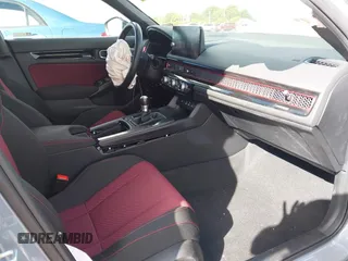 2024 Honda Civic Si z VIN 2HGFE1E59RH470995, wystawiony jako IAAI lot #41624743 z przebiegiem 14 524 mil mil oraz . Historia ofert i sprzedaży dostępna na DreamBid. Obrazek 5.