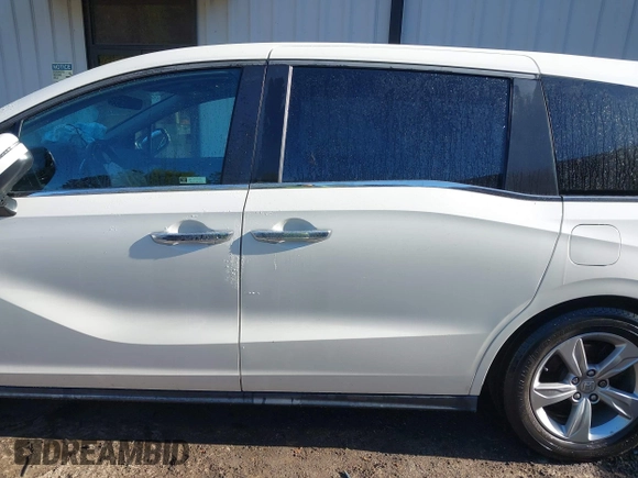 2019 Honda Odyssey EX-L with VIN 5FNRL6H74KB015835, listed as a IAAI auction lot 42044603 with 109,740 mi miles. Bid and sale history available at carsss.com. Image 14.