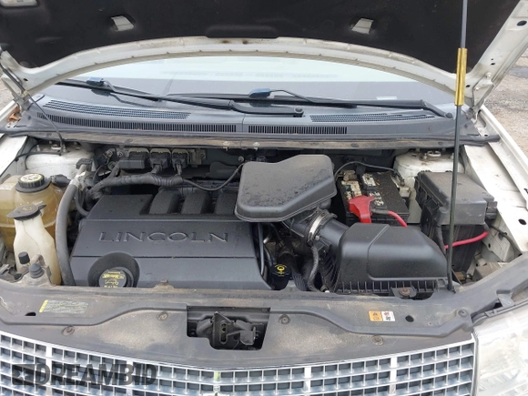 2008 Lincoln MKX with VIN 2LMDU88C18BJ33105, listed as a IAAI auction lot 42617092 with 207,787 mi miles and . Bid and sale history available at DreamBid. Image 10.