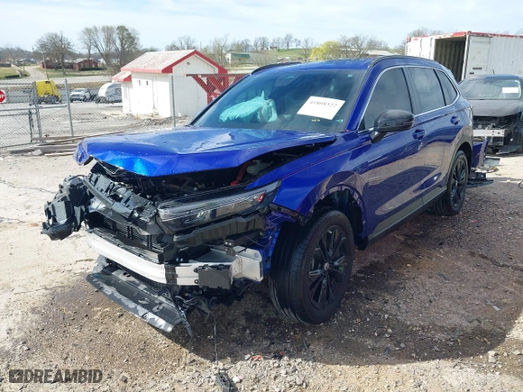 2024 Honda CR-V Hybrid Sport Touring with VIN 7FARS6H91RE018839, listed as a IAAI auction lot 41808322 with 18,811 mi miles. Bid and sale history available at carsss.com. Image 18.