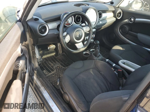 2008 MINI Hardtop S with VIN WMWMF73518TV37788, listed as a Copart auction lot 43119535 with 129,492 mi miles and Salvage Title. Bid and sale history available at DreamBid. Image 8.