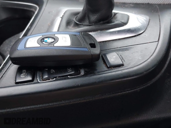 2014 BMW 4 Series 428i with VIN WBA3V7C50EP770743, listed as a IAAI auction lot 41920904 with 153,866 mi miles and . Bid and sale history available at DreamBid. Image 11.