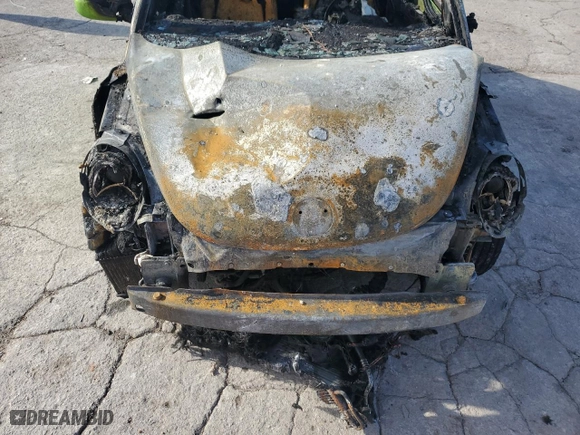 2001 Volkswagen New Beetle GLX with VIN 3VWDD21C61M438883, listed as a Copart auction lot 83780344 with NaN miles and Salvage Title. Bid and sale history available at carsss.com. Image 11.