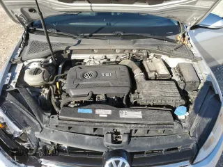 2015 Volkswagen Golf SportWagen TSI SE with VIN 3VWC17AUXFM505986, listed as a Copart auction lot 87305604 with 184,821 mi miles and Salvage Title. Bid and sale history available at carsss.com. Image 12.